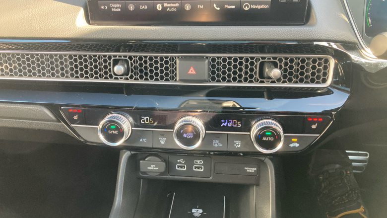 Honda Civic 2.0 eHEV Advance 5dr CVT Hybrid Hatchback